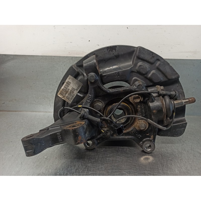 Recambio de mangueta delantera derecha para volvo xc90 2.5 20v turbo cat referencia OEM IAM 08630771  