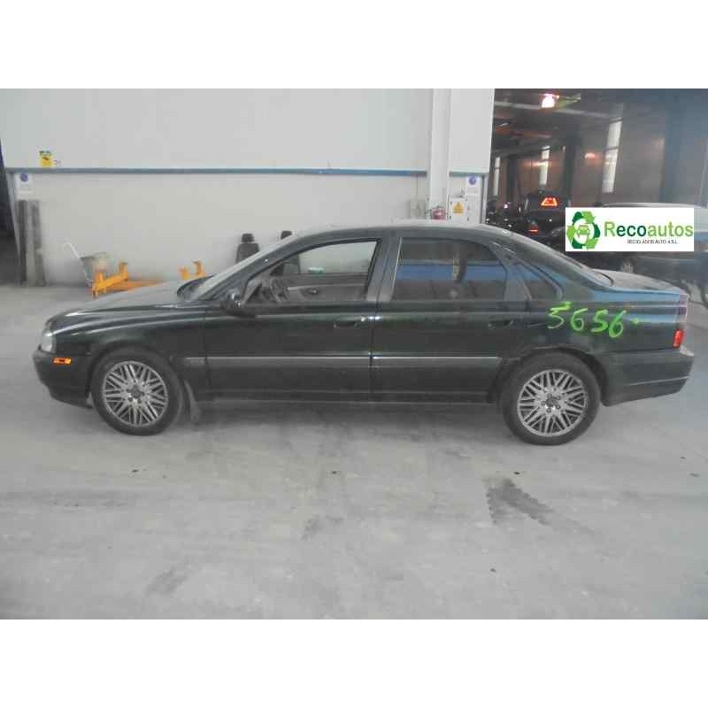 volvo s80 berlina del año 1999