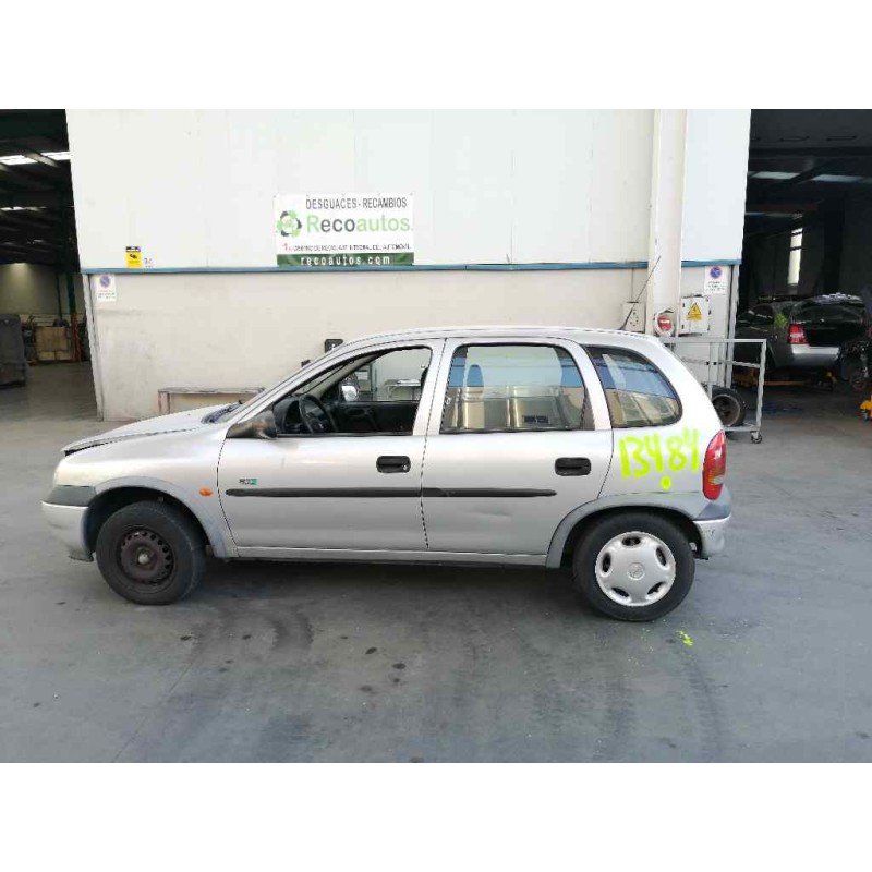 opel corsa b del año 1998