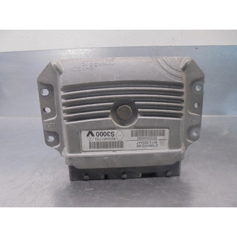 Recambio de centralita motor uce para renault clio iii 1.4 16v referencia OEM IAM 8200504593 8200461733 