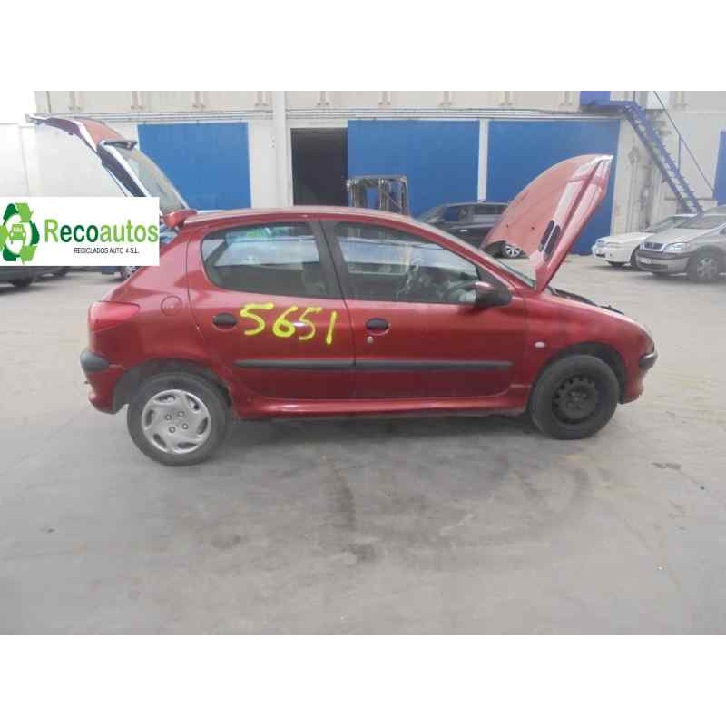 peugeot 206 berlina del año 1999