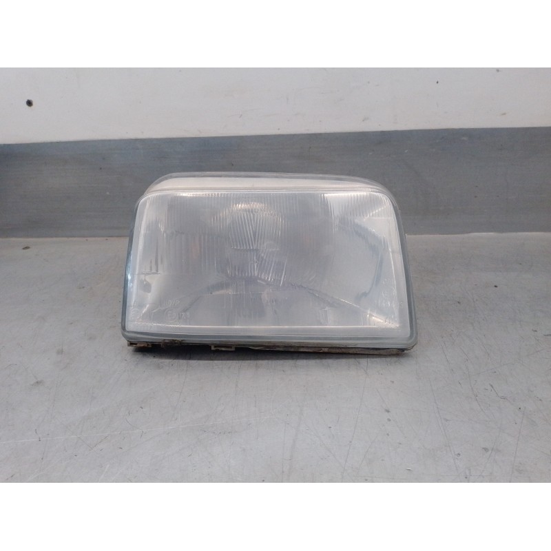 Recambio de faro derecho para renault 5 (b/c40) 1.0 referencia OEM IAM 7701030638  5 PUERTAS