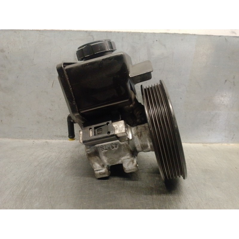 Recambio de bomba servodireccion para volvo s80 berlina 2.5 turbodiesel referencia OEM IAM 9139565 26092282 DELPHI