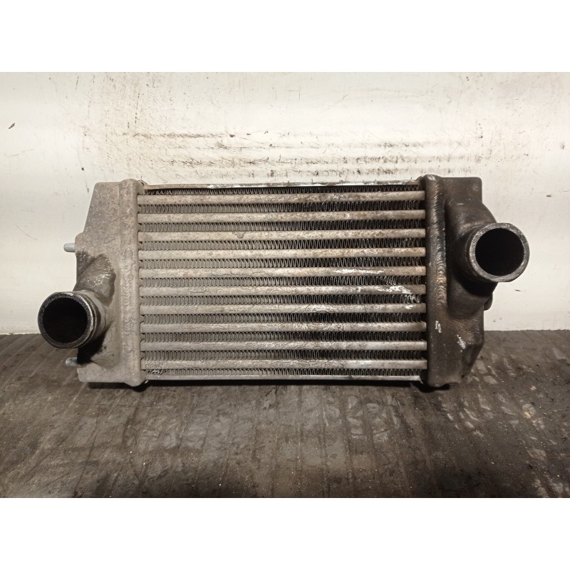 Recambio de intercooler para chrysler voyager (rg) 2.5 crd cat referencia OEM IAM 05072261AA 868503A VALEO