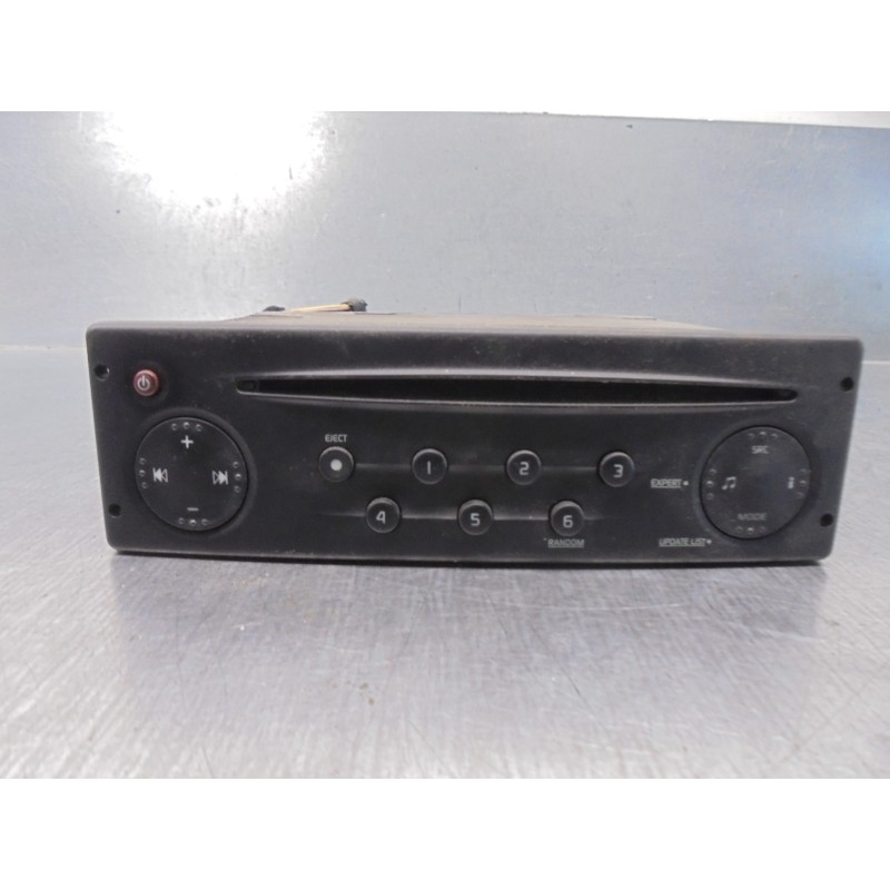 Recambio de sistema audio / radio cd para renault mascott 3.0 diesel referencia OEM IAM 8200354522  