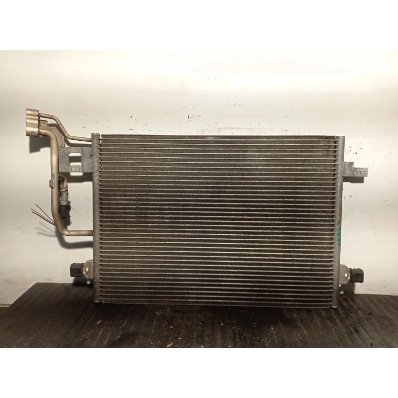 Recambio de condensador / radiador aire acondicionado para volkswagen passat berlina (3b3) 1.9 tdi referencia OEM IAM 3B0260401A