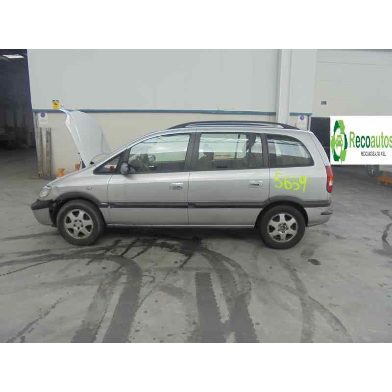 opel zafira a del año 2001