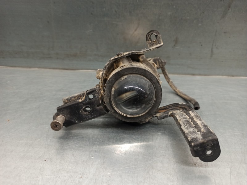 Recambio de faro antiniebla izquierdo para kia rio 1.1 crdi cat referencia OEM IAM 9220121W  5 PUERTAS