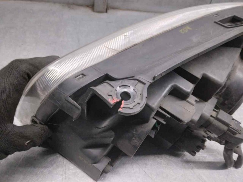 Recambio de faro derecho para hyundai matrix (fc) 1.5 crdi cat referencia OEM IAM 9212017630  5 PUERTAS