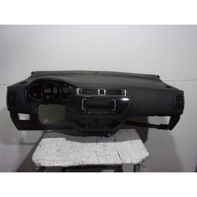 Recambio de salpicadero para kia rio 1.1 crdi cat referencia OEM IAM 847101W100HU NEGRO 