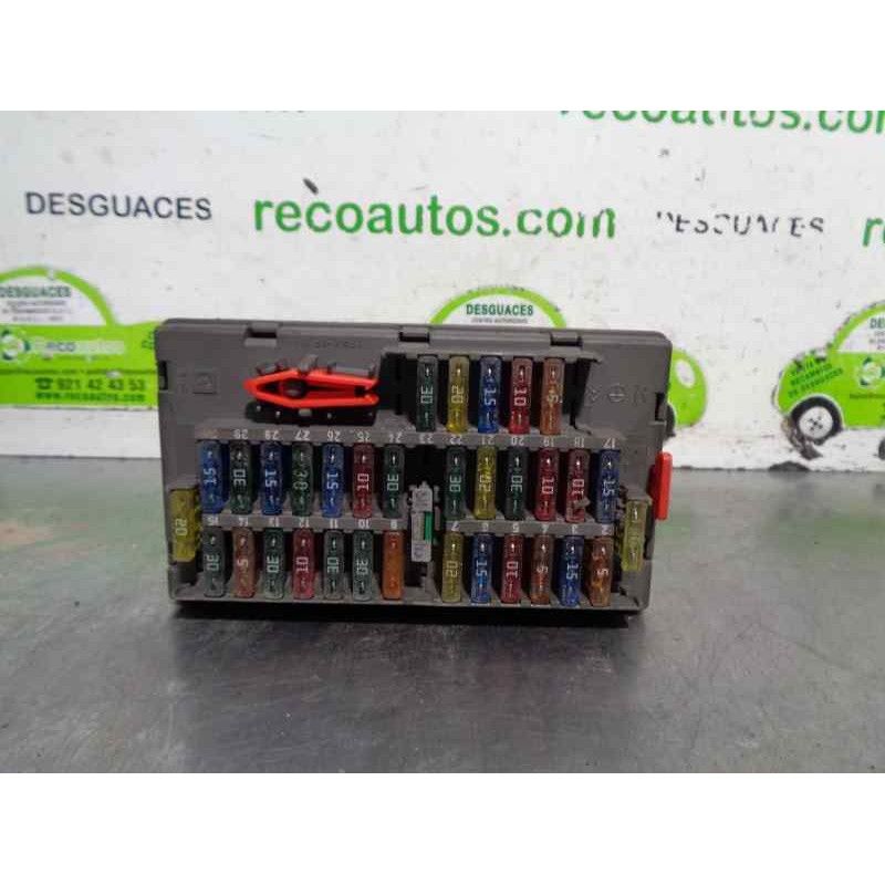 Recambio de caja reles / fusibles para fiat scudo (222) 2.0 16v jtd cat referencia OEM IAM 9631527980  