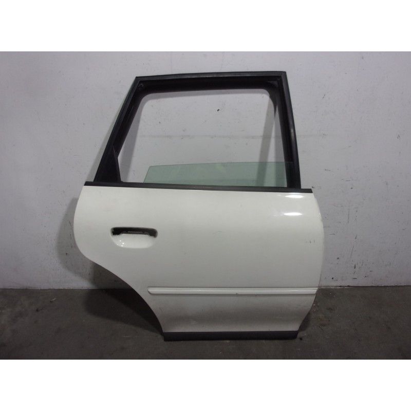 Recambio de puerta trasera derecha para audi a3 (8l) 1.6 referencia OEM IAM 8L4833052C BLANCA 5 PUERTAS