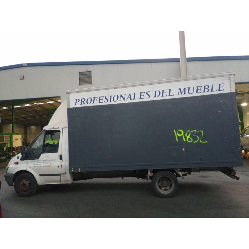 ford transit caja cerrada, larga (fy) (2000 =>) del año 2001