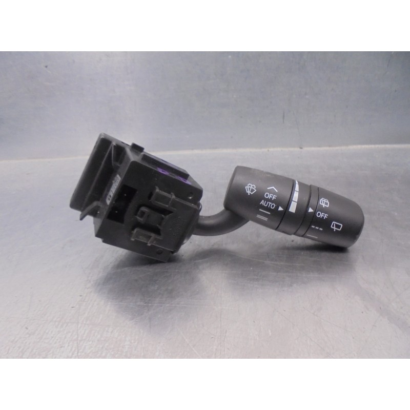 Recambio de mando limpia para mazda cx-5 2.2 turbodiesel cat referencia OEM IAM KD4766128  