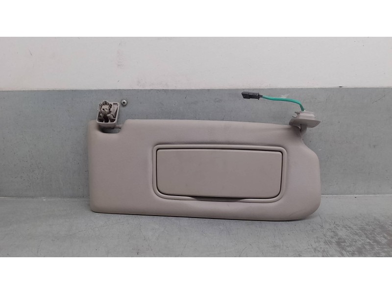 Recambio de parasol derecho para volvo s40 berlina 2.0 diesel cat referencia OEM IAM 39859778  