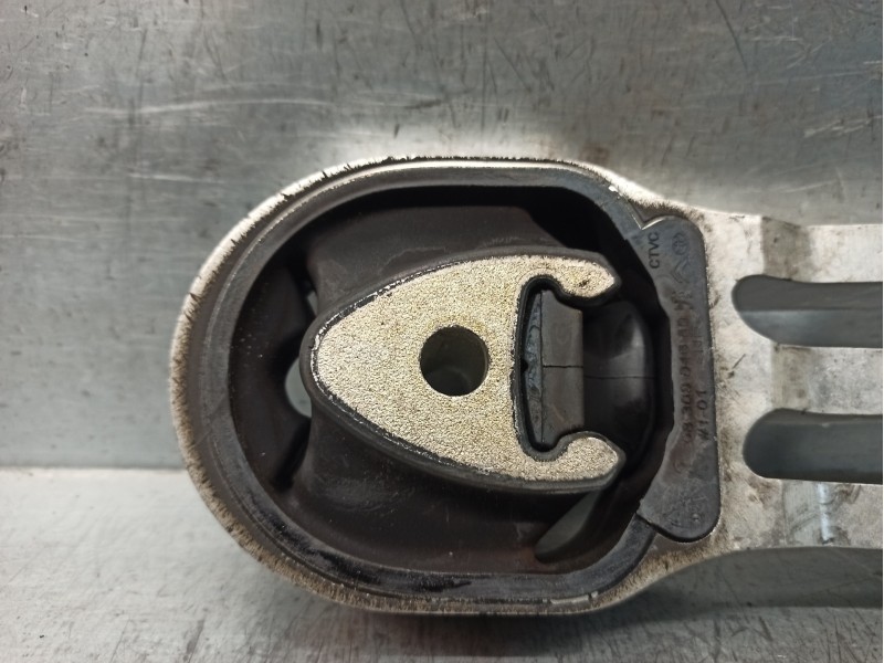 Recambio de soporte motor para citroen berlingo referencia OEM IAM 9830304680  