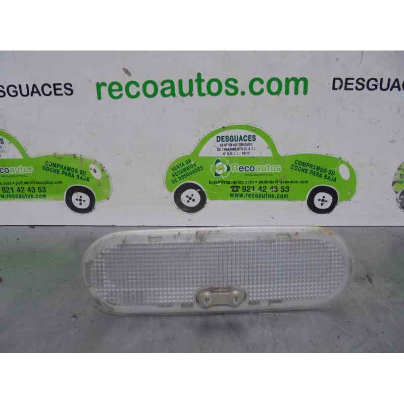 Recambio de luz interior para renault modus 1.4 16v referencia OEM IAM 8200074362  