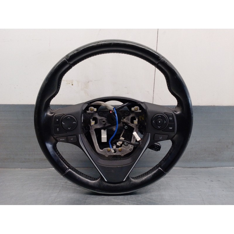 Recambio de volante para toyota auris 1.8 16v (híbrido) referencia OEM IAM 41964841 622837800 