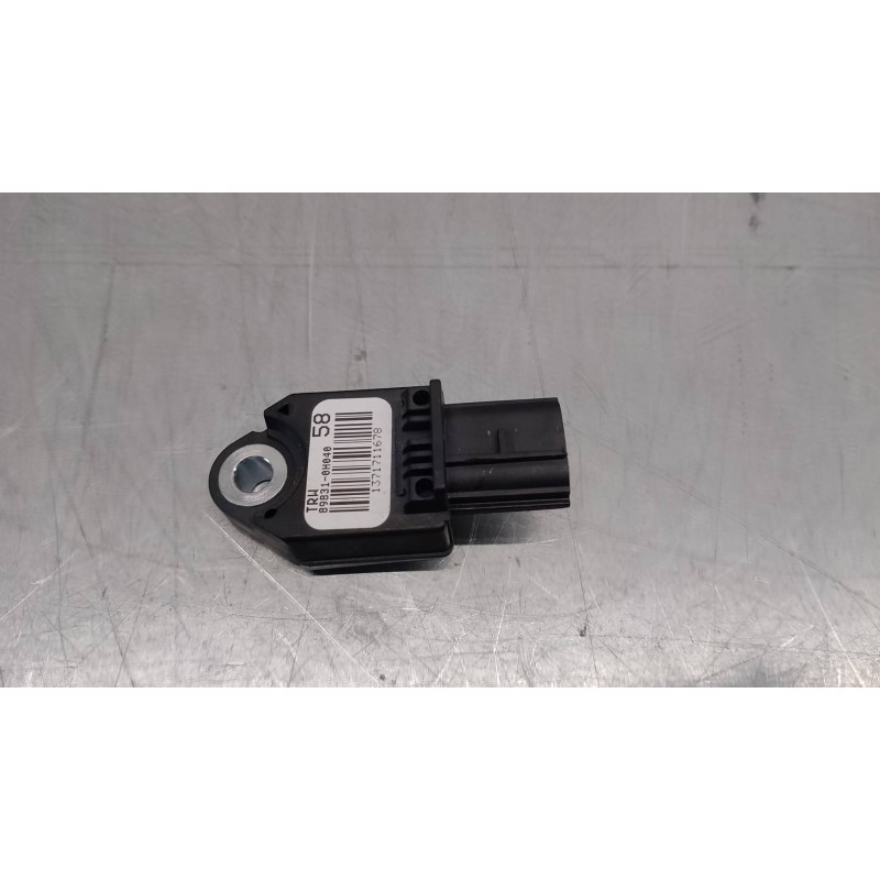 Recambio de sensor airbag para citroen c1 1.0 vti referencia OEM IAM 898310H040  