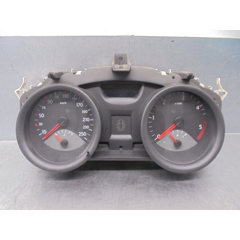 Recambio de cuadro instrumentos para renault megane ii berlina 5p 1.5 dci diesel referencia OEM IAM 8200399693  