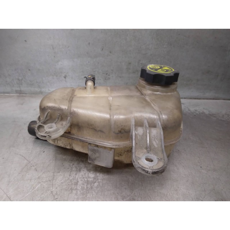 Recambio de deposito expansion para chevrolet aveo berlina hatchback 1.3 diesel cat referencia OEM IAM 95048411 95048411 