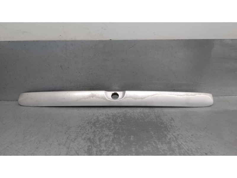 Recambio de maneta exterior porton para opel astra g berlina 1.6 referencia OEM IAM 8062860  