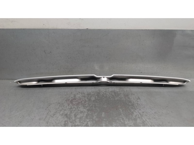 Recambio de maneta exterior porton para opel astra g berlina 1.6 referencia OEM IAM 8062860  