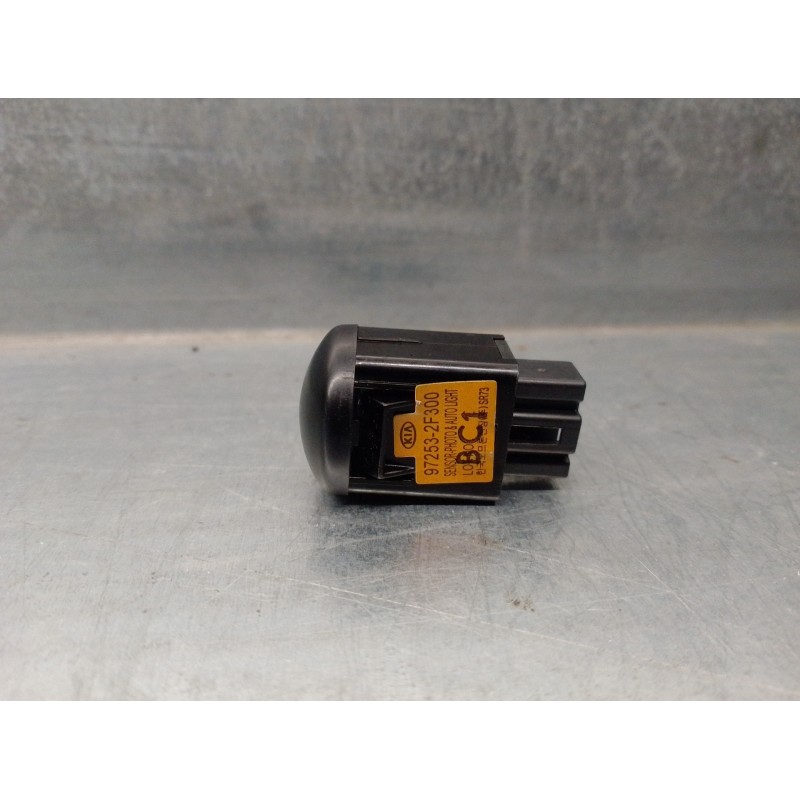 Recambio de sensor para kia magentis 2.0 crdi referencia OEM IAM 972532F300 972532F300 