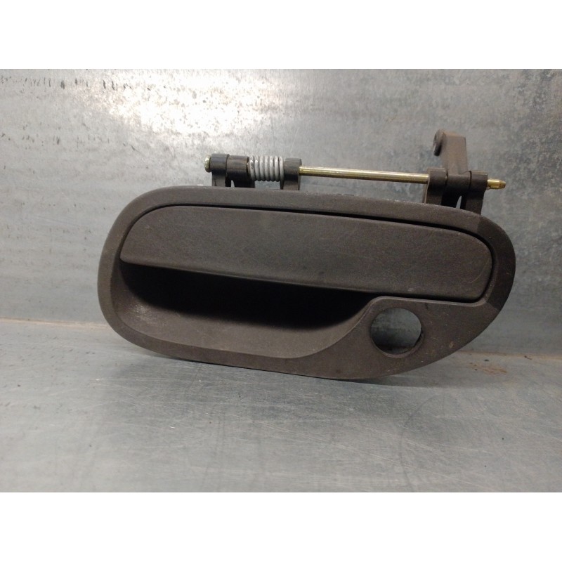 Recambio de maneta exterior delantera izquierda para volvo v40 familiar 1.9 diesel cat referencia OEM IAM 30822233  5 PUERTAS