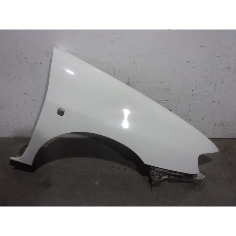 Recambio de aleta delantera derecha para seat ibiza (6k1) 1.9 sdi referencia OEM IAM 6K0821022D BLANCA 