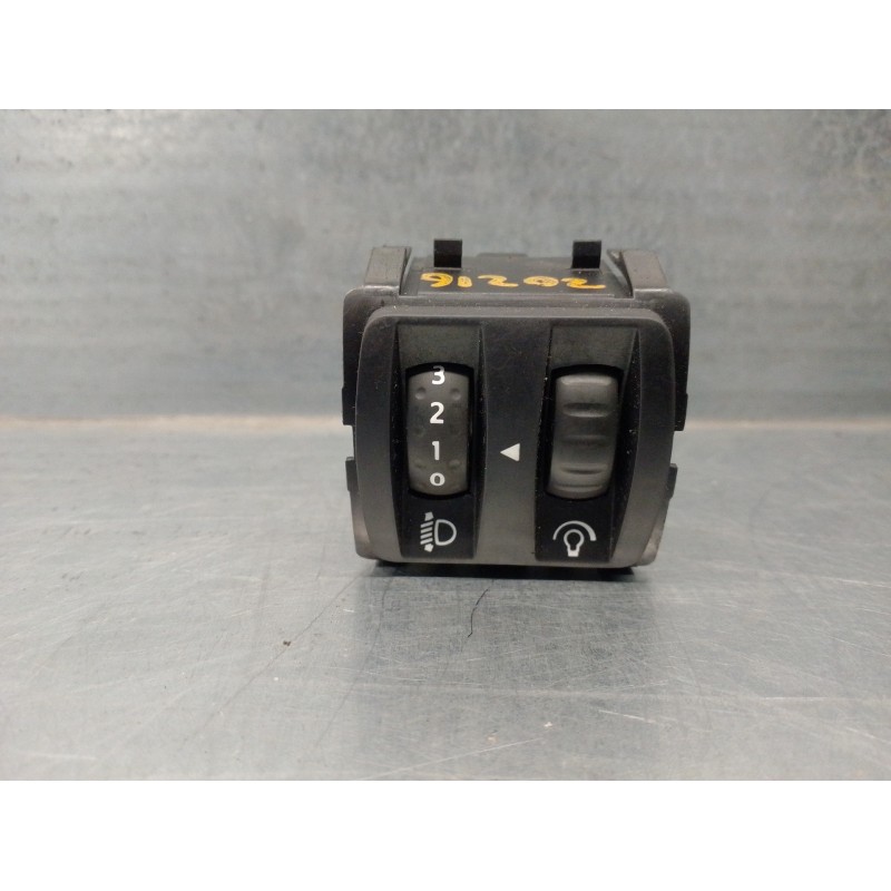 Recambio de mando luces para renault megane iii coupe 1.2 16v referencia OEM IAM 251900567R A14547 