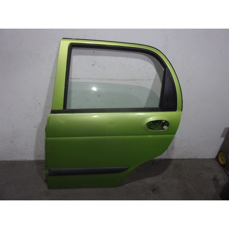 Recambio de puerta trasera izquierda para daewoo matiz 0.8 cat referencia OEM IAM  VERDE 5 PUERTAS