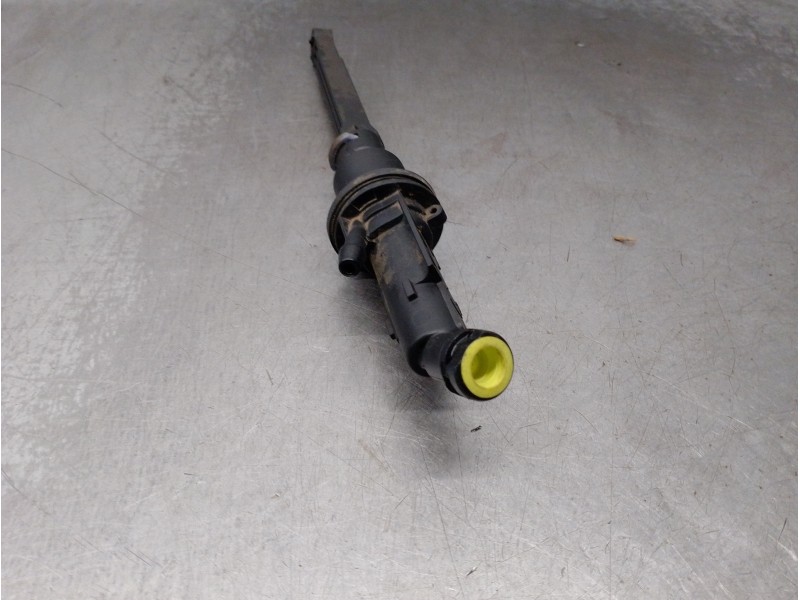 Recambio de bombin embrague para citroen c4 lim. 1.6 hdi fap referencia OEM IAM 9673484380 2182Y1 