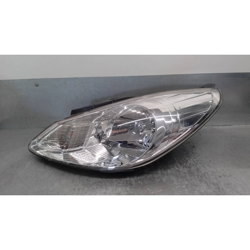 Recambio de faro izquierdo para hyundai i10 1.2 cat referencia OEM IAM 921010X020  5 PUERTAS