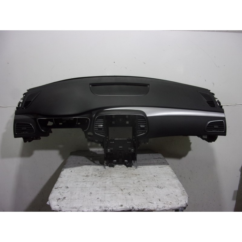 Recambio de salpicadero para renault talisman 1.6 tce energy referencia OEM IAM 681002490R NEGRO 