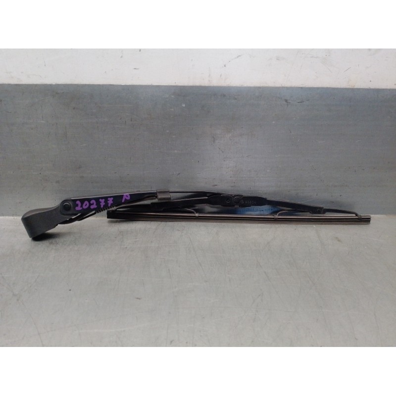 Recambio de brazo limpia trasero para hyundai i30 1.6 crdi cat referencia OEM IAM 988112L000 988112L000 