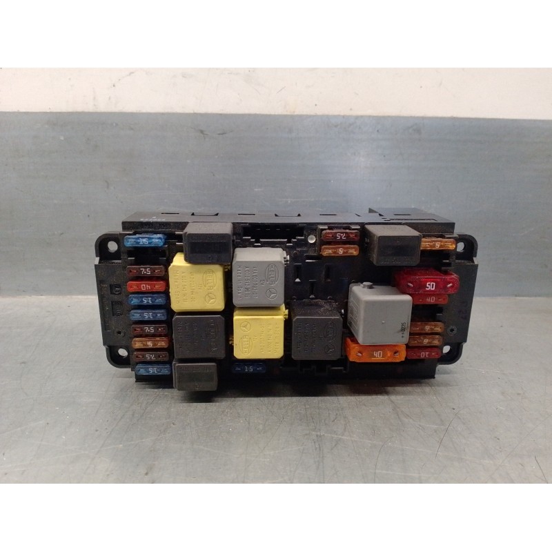 Recambio de caja reles / fusibles para mercedes clase c (w203) sportcoupe c 180 compressor sport edition (203.746) referencia OE