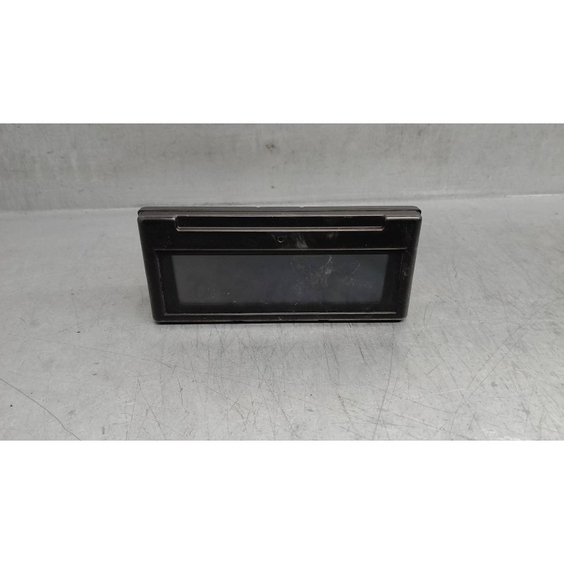 Recambio de pantalla multifuncion para volvo s40 berlina 2.0 diesel cat referencia OEM IAM 8696495  