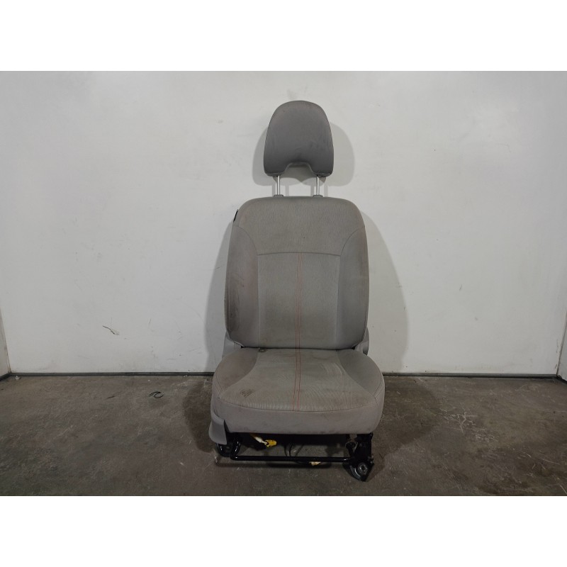 Recambio de asiento delantero derecho para subaru forester s12 2.0 diesel cat referencia OEM IAM 64111FG030  