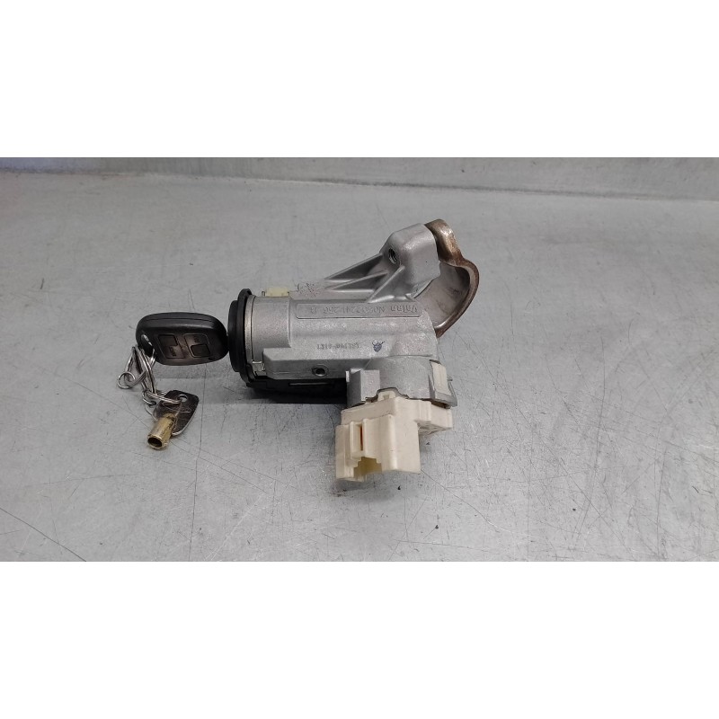 Recambio de conmutador de arranque para toyota yaris 1.3 16v cat referencia OEM IAM 890730D090  