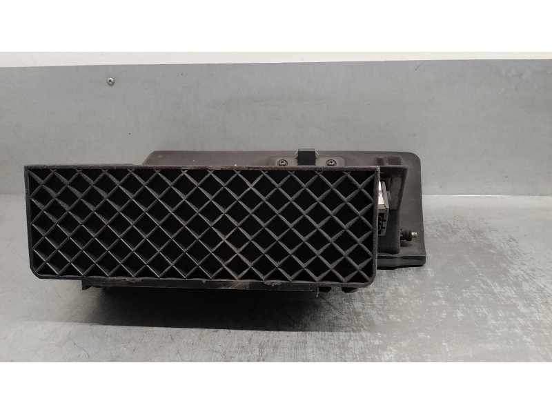 Recambio de guantera para bmw serie 5 berlina (e39) referencia OEM IAM 51167143320  