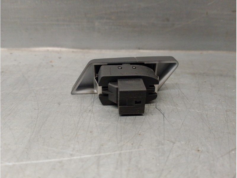 Recambio de interruptor para audi a6 avant (4f5) 2.0 tdi referencia OEM IAM 4F1962107 4F1962107 