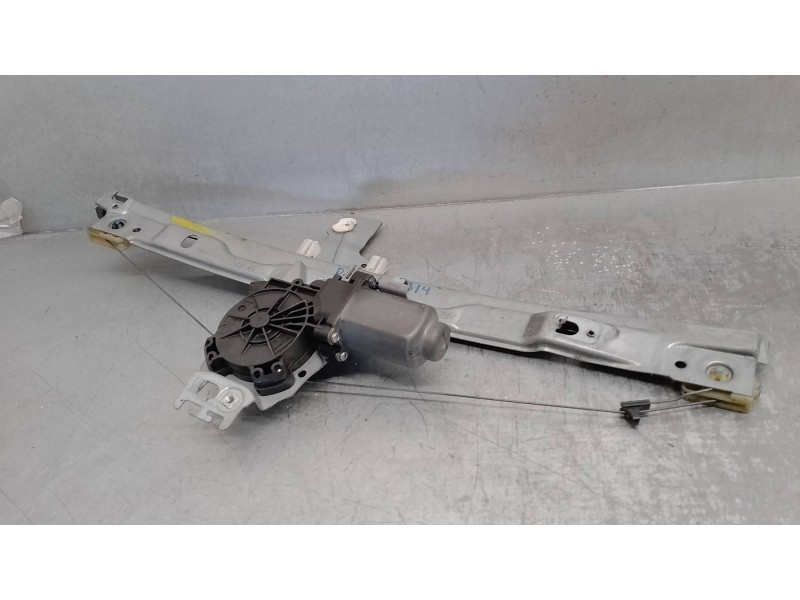 Recambio de elevalunas delantero derecho para peugeot 207 1.6 16v hdi referencia OEM IAM 9681182280 2 PINES 5 PUERTAS