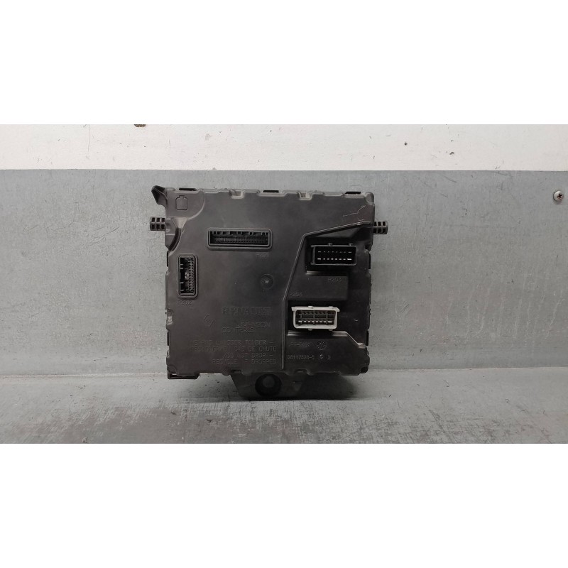 Recambio de caja reles / fusibles para renault kangoo (f/kc0) 1.5 dci diesel referencia OEM IAM 8201077405B 0020252101 JOHNSON C