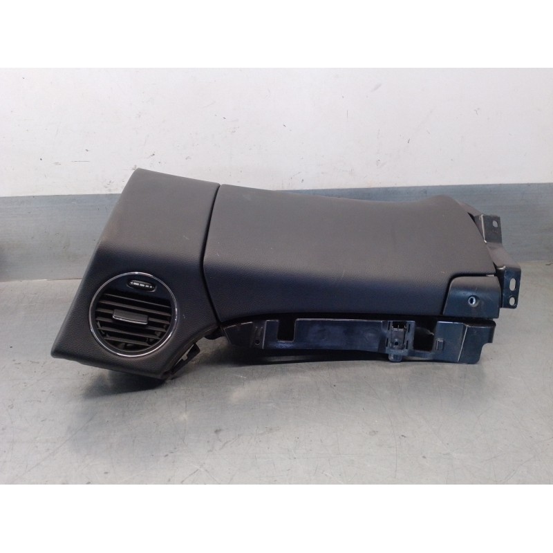 Recambio de guantera para mercedes clase cls (w219) 3.5 v6 cat referencia OEM IAM A21968006878L22 A21968000988L22 