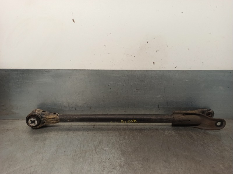 Recambio de brazo suspension inferior trasero derecho para fiat doblo cargo 1.6 jtdm 16v cat referencia OEM IAM 518141520  