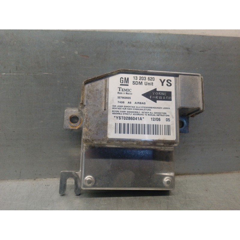 Recambio de centralita airbag para opel meriva 1.7 16v cdti referencia OEM IAM 13203620 327963935 TEMIC