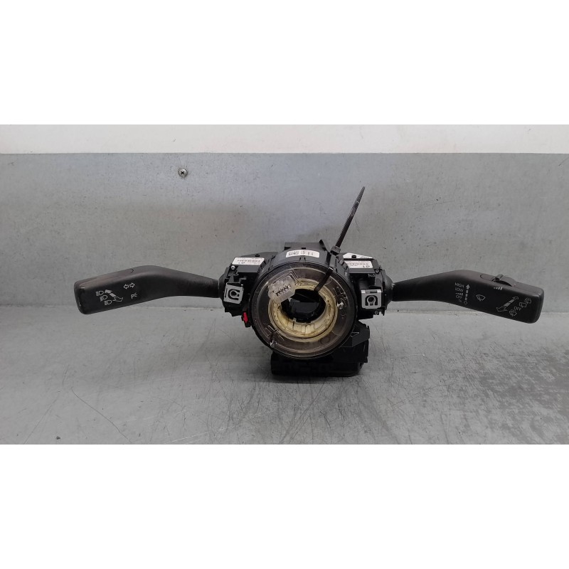 Recambio de mando luces para volkswagen golf vi (5k1) 1.6 tdi dpf referencia OEM IAM 1K0953513E  