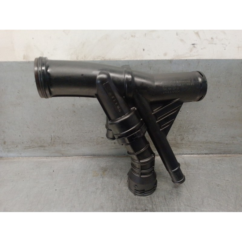 Recambio de tubo para seat leon st (5f8) 1.6 tdi referencia OEM IAM 04L121071E  