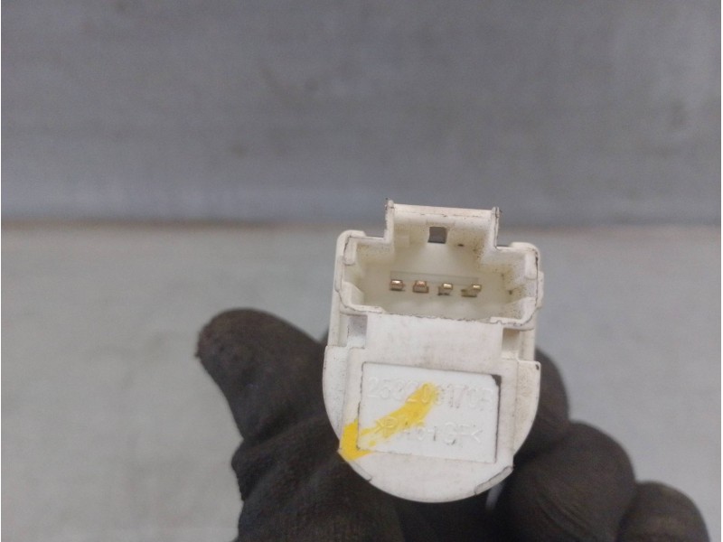 Recambio de interruptor para dacia sandero 0.9 tce cat referencia OEM IAM 253206170R  